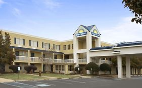 Days Inn By Wyndham Chattanooga/Hamilton Place